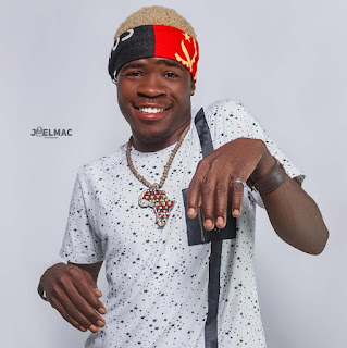 Destrela - Com Aquele Pé Gibo (Kuduro) Download Mp3